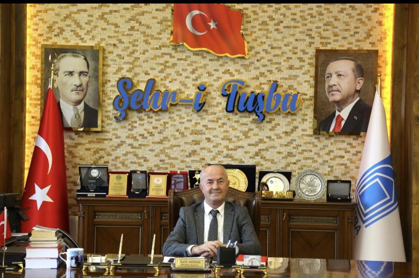  Tuşba Belediye Başkanı Salih Akman’nın Bayram Mesajı 