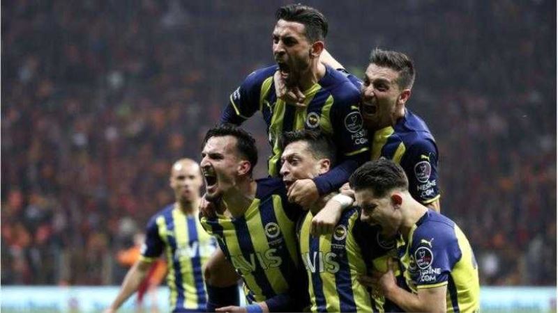 Fenerbahçe deplasmanda Galatasaray
