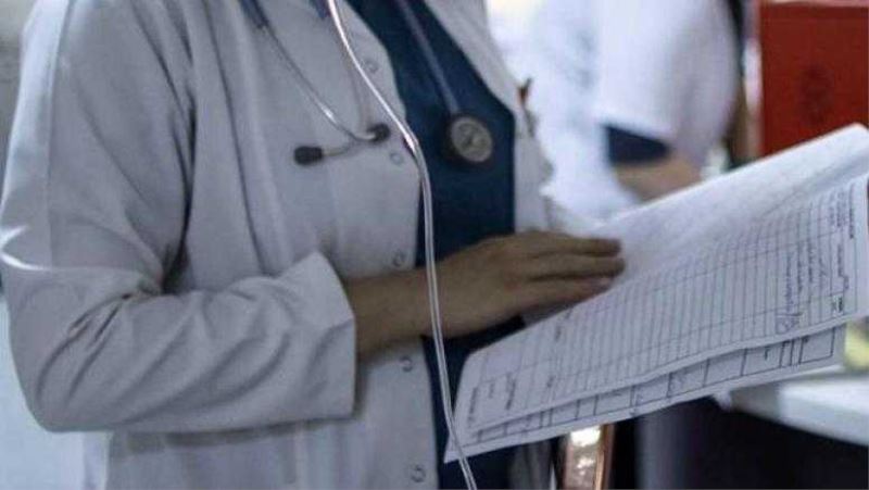 24 sağlık çalışanının koronavirüs testi pozitif çıktı