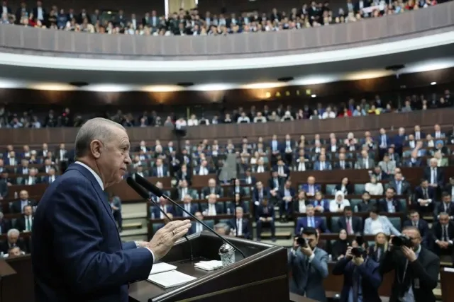 Erdoğan, Seçimlerde iki ili kaybetmenin sorumlularına sitem etti