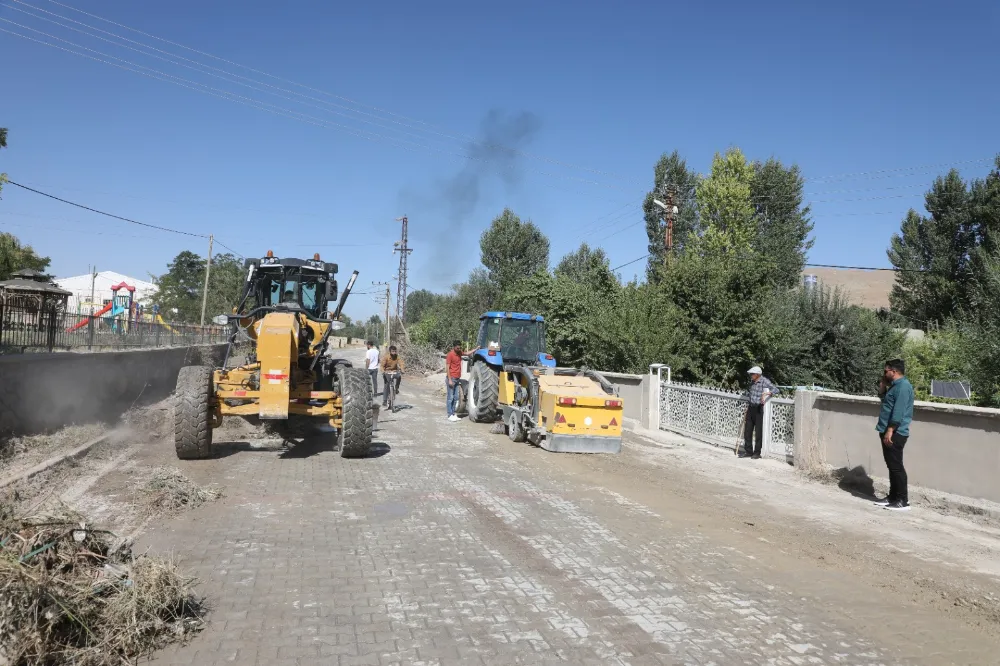 Gürpınar Belediyesi’nden Temizlik Seferberliği