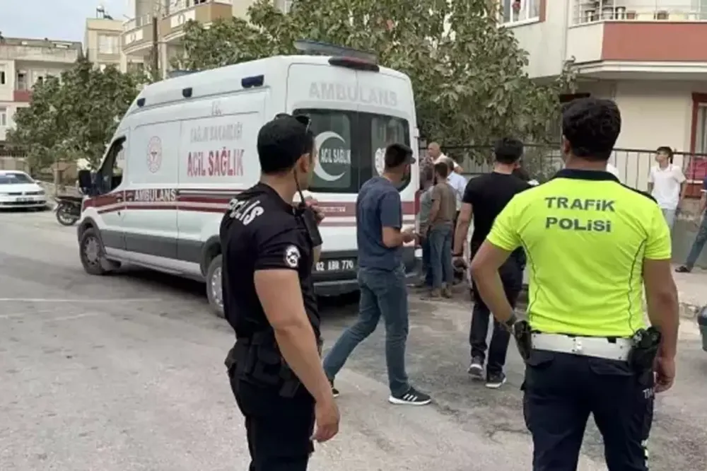 Akrabalar arasındaki tartışma bıçaklı kavgaya dönüştü