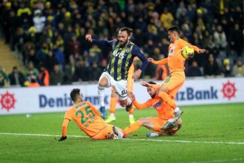 Fenerbahçe-Alanyaspor maçının Hakemlerine ceza verilecek!